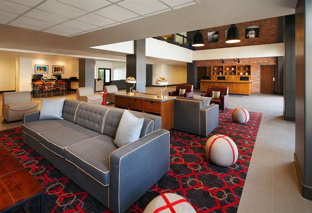 Four Points By Sheraton Phoenix South Mountain Esterno foto