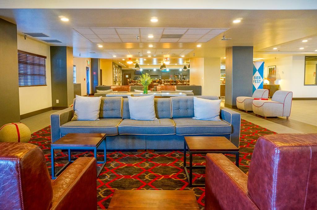 Four Points By Sheraton Phoenix South Mountain Esterno foto