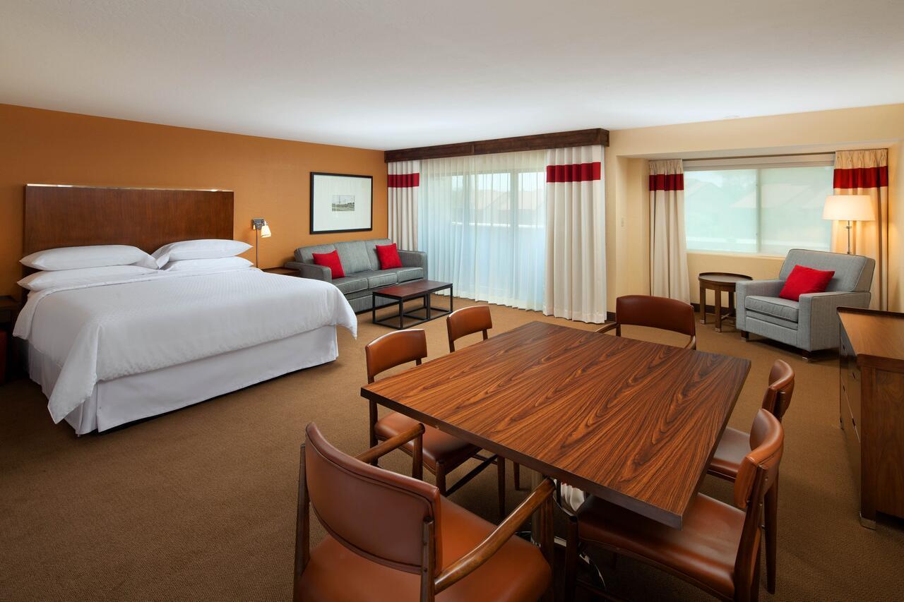 Four Points By Sheraton Phoenix South Mountain Esterno foto